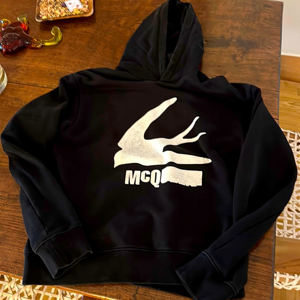 Alexander McQueen black hoodie sz Small